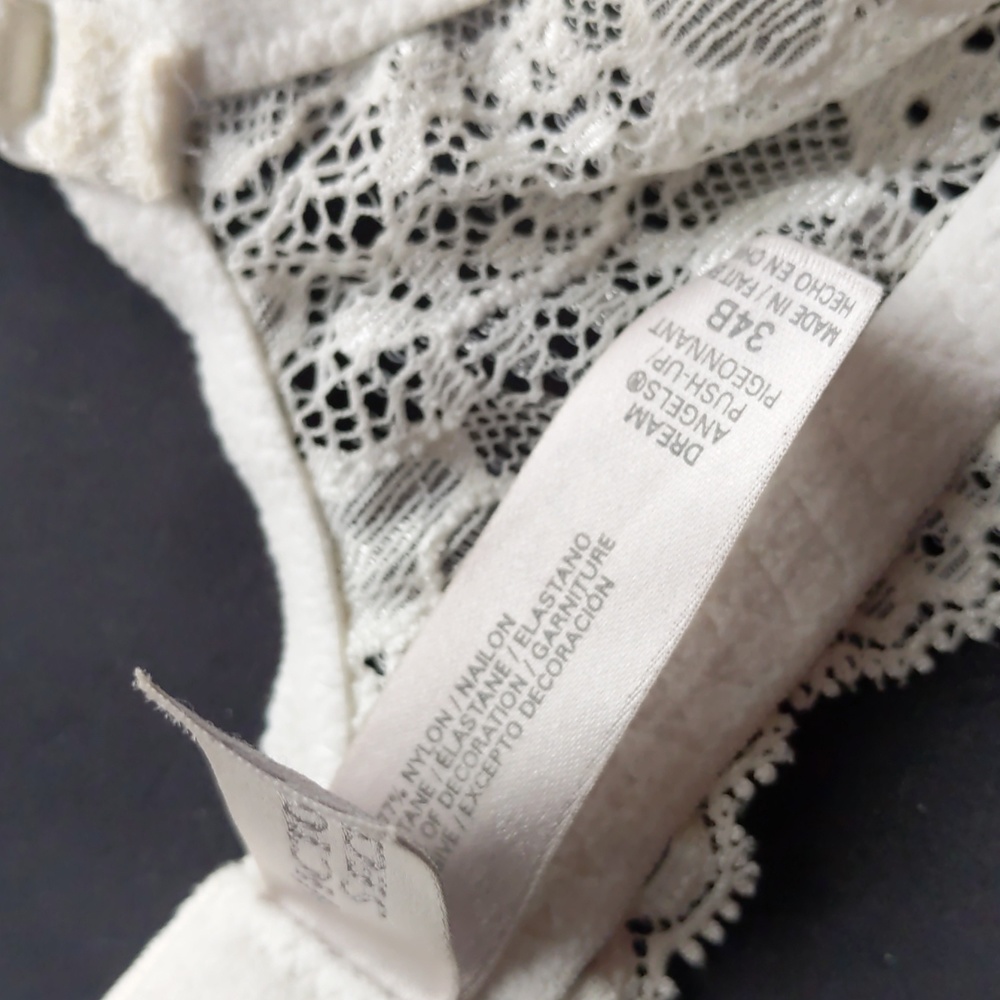 Victoria Secret Bras - Picture 8 of 11